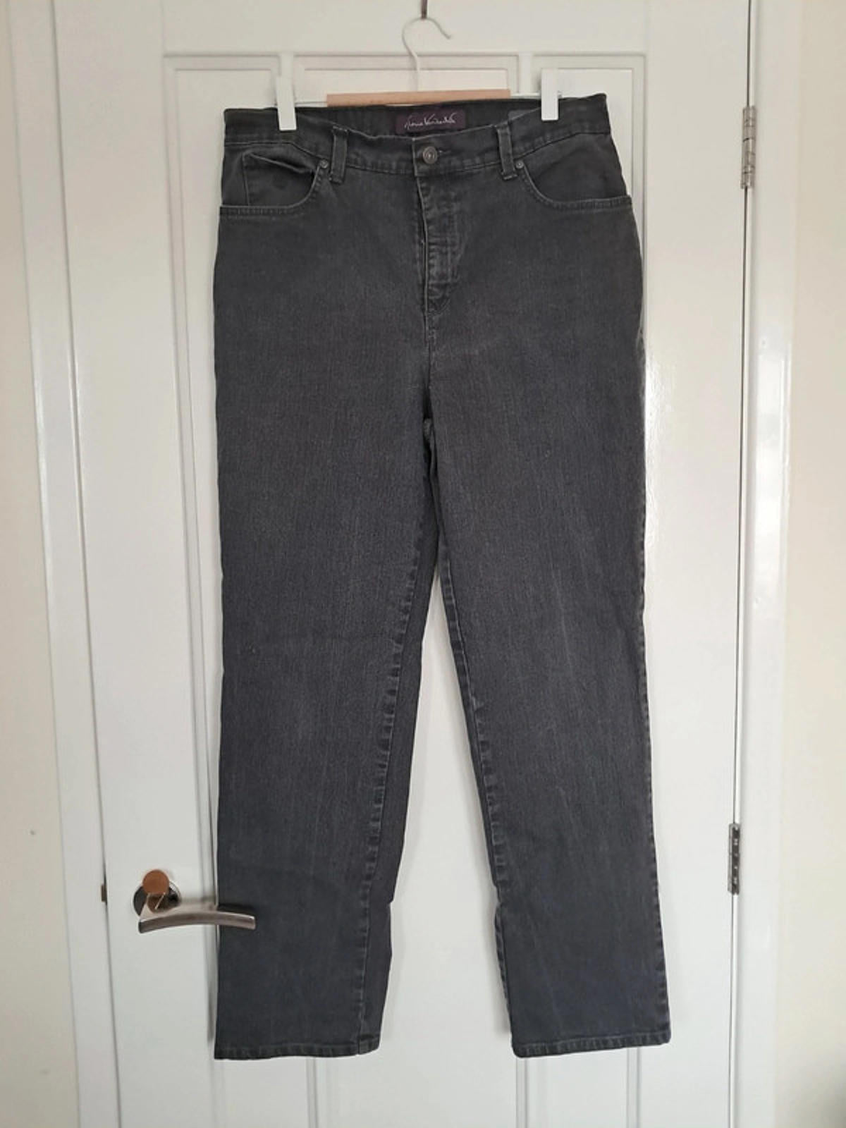 Gloria vanderbilt 12 "Amanda" grey jeans