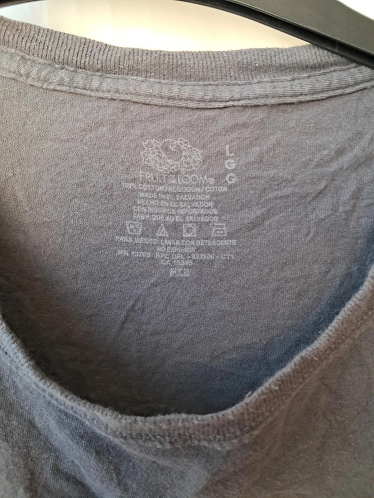 Grey plain fruit of loom t shirt