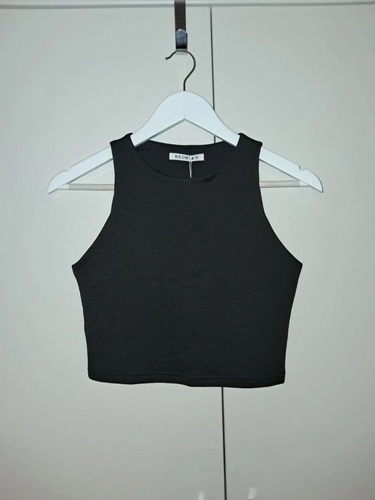Black crop top