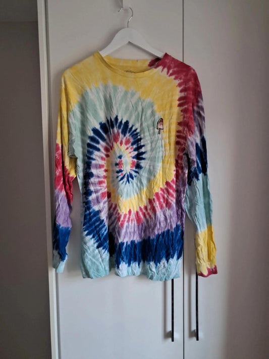 Rainbow spiral long sleeve shirt