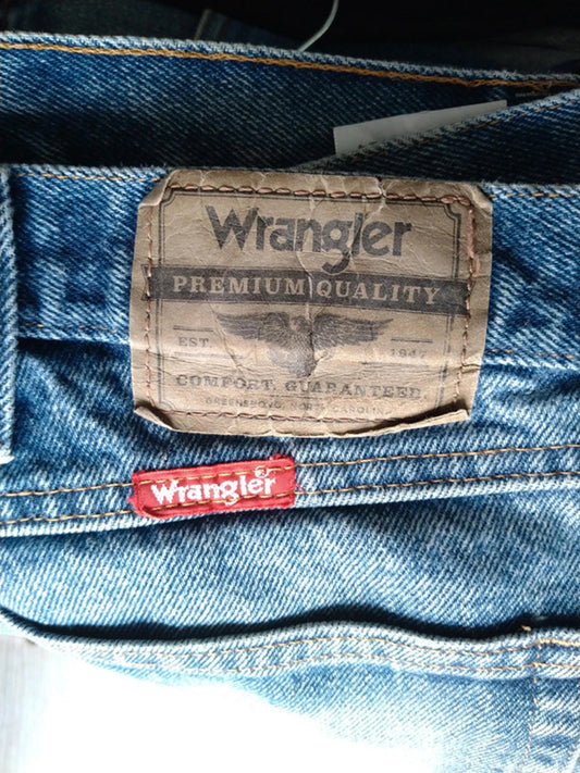 Wrangler Relaxed Fit Jeans
