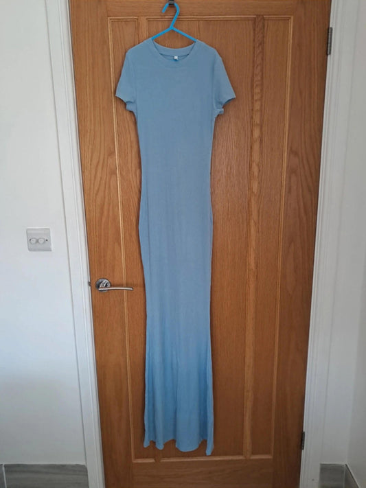 Blue short sleeve bodycon dress