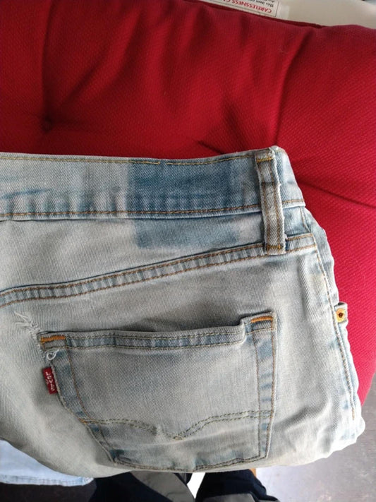 Levi Strauss W34 L32